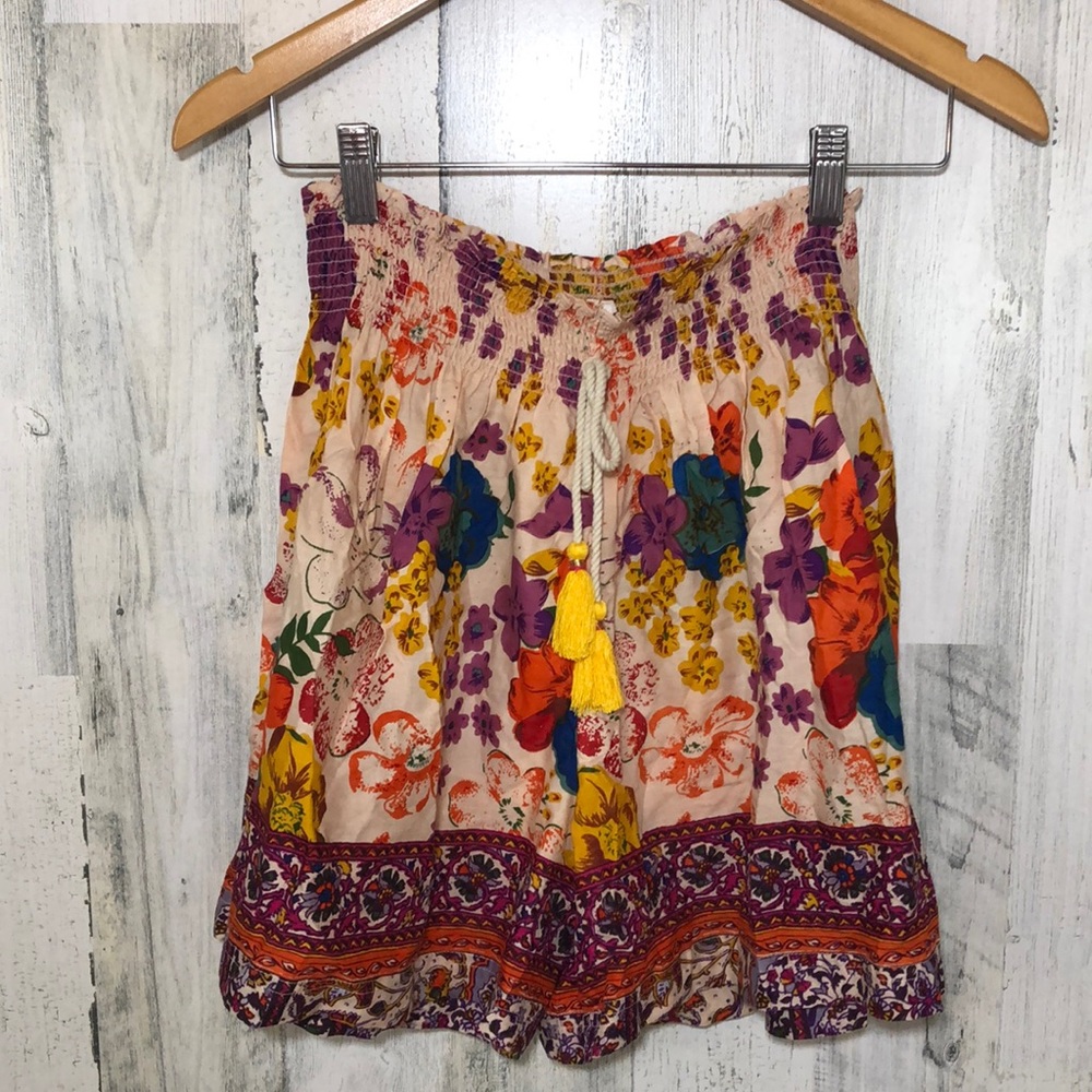 Anthropologie linen boho shorts NWT